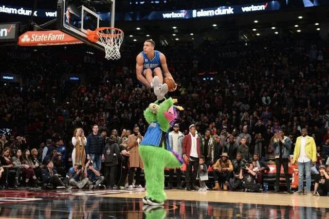 2015nba扣篮大赛，2015年nba扣篮大赛高清完整版？