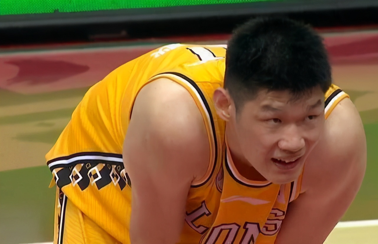 广厦也只领先2分。不过,到了最后的决战时间