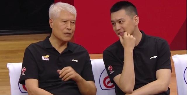 辽篮魔鬼训练!15天假日特训12天,杨鸣下手狠郭士强验成效 
