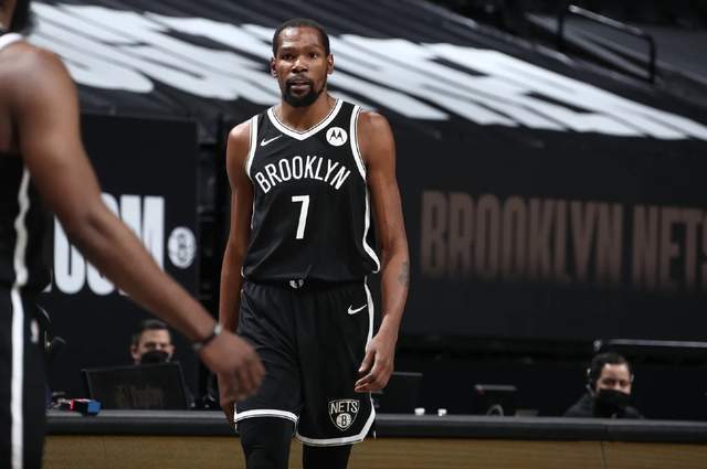 哈登只用2场30+10,创NBA73年绝无仅有纪录,詹姆斯乔丹都没做到