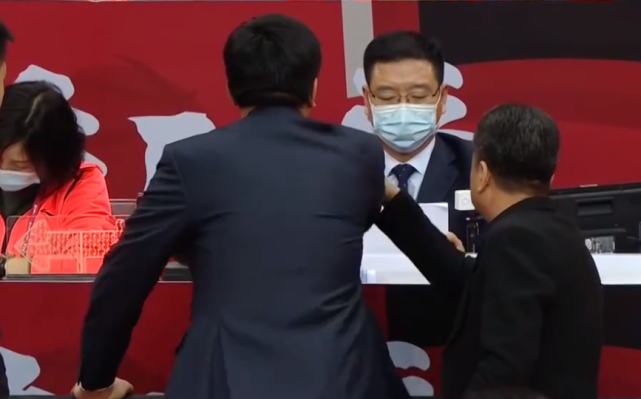 山西主帅丁伟为什么关于富兰克林的受伤不和谐的选择不忘记和不原谅