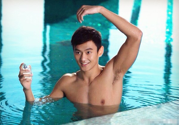 宁泽涛退役后现身这颜值这身板儿不进娱乐圈真实可惜了