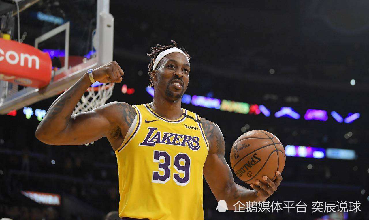 【篮球联赛北京对上海比分】霍华德的湖人生涯结束，三支球队成潜在下家，暗示退役后从事摔角