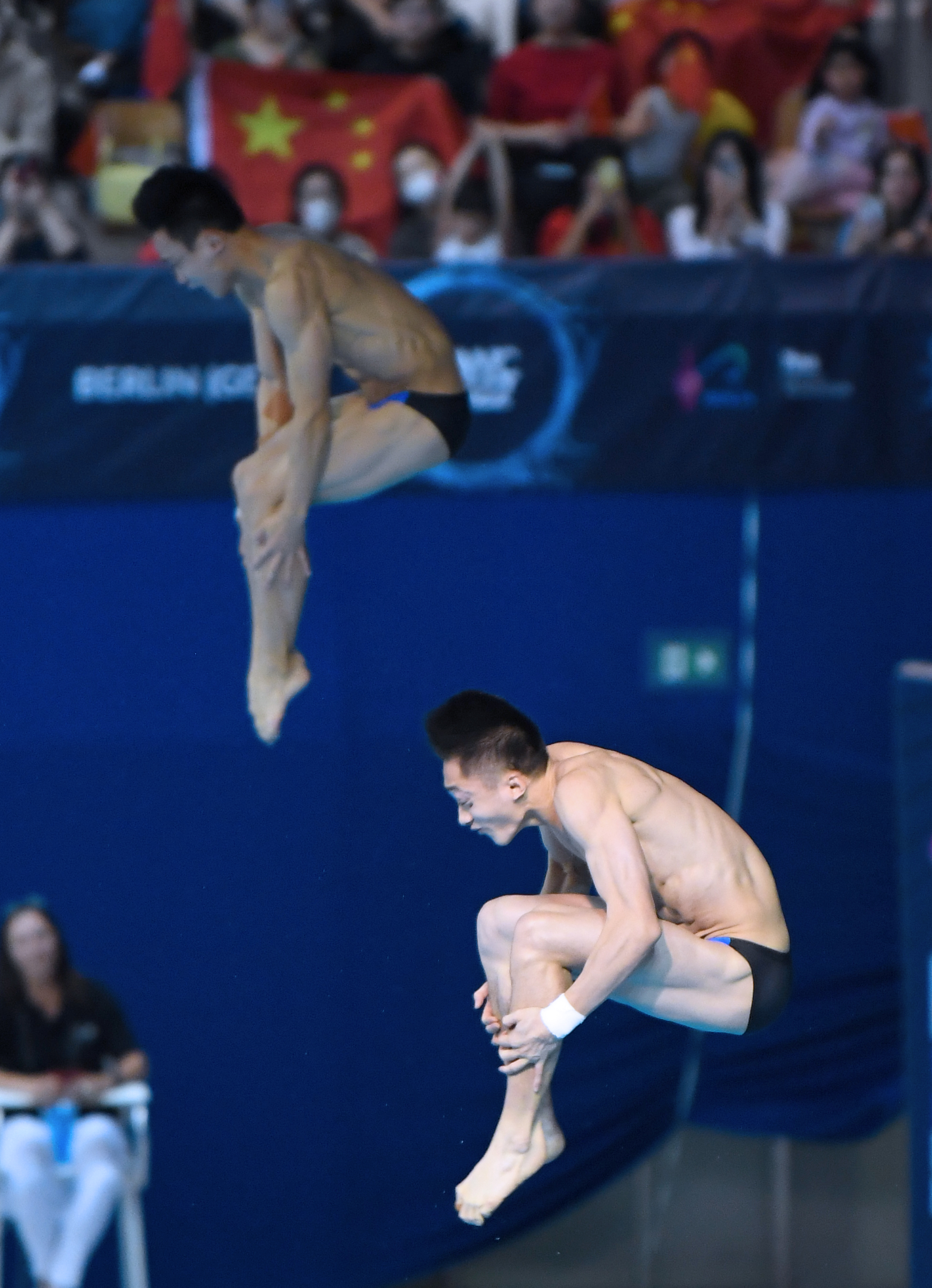 （体育）跳水——世界杯：练俊杰/杨昊获得男子双人10米台冠军