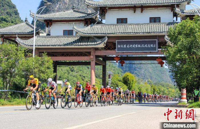 2023年环广西公路自行车世界巡回赛在桂林收官
