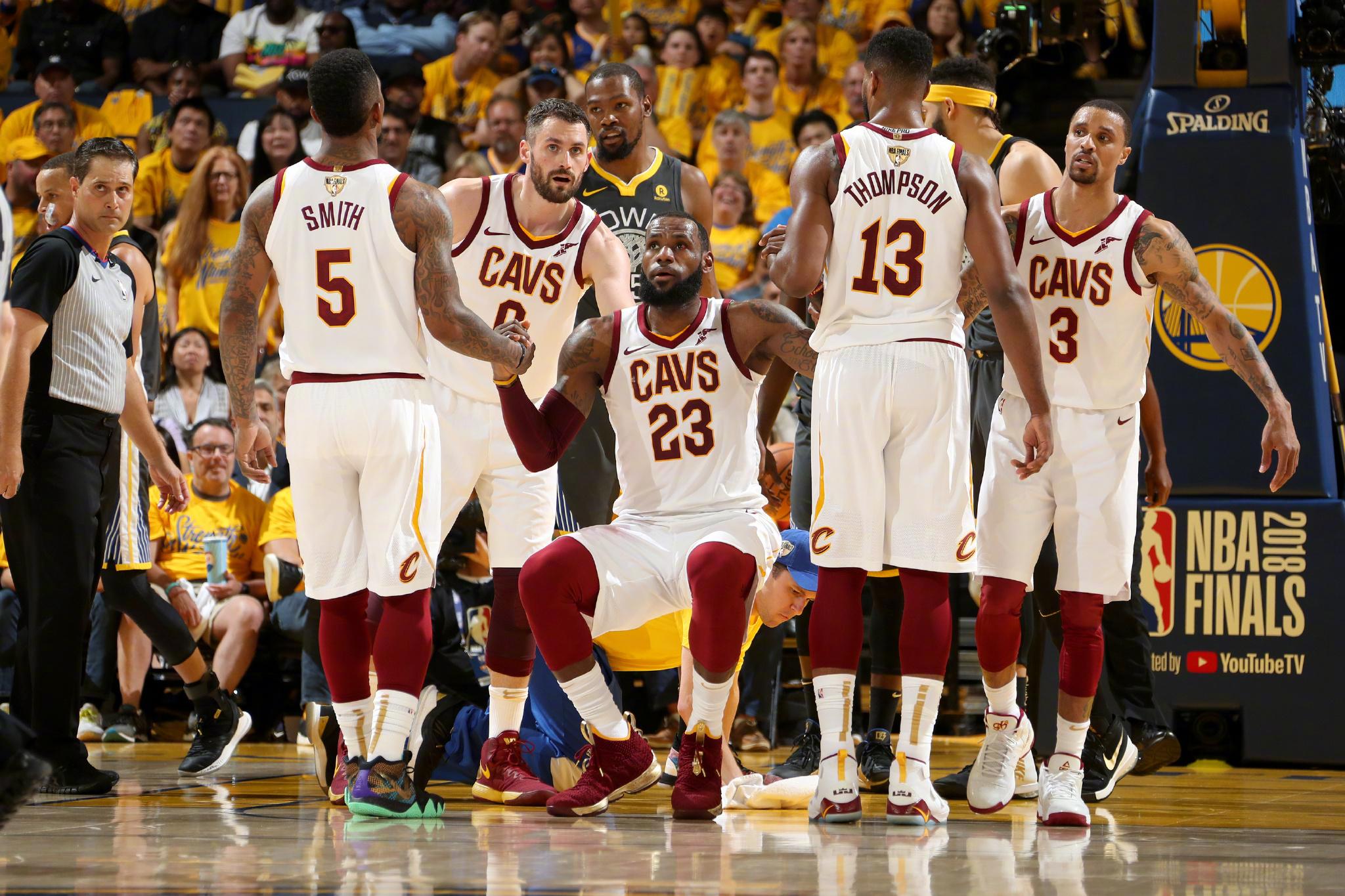 勇士阵容不比18年骑士差,那库里能否成为第二个詹皇 企鹅体育新闻