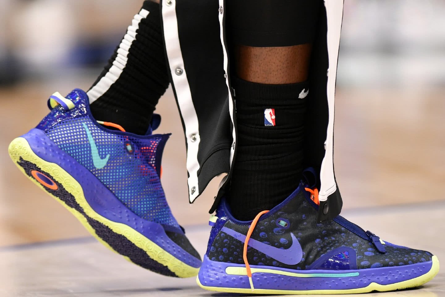 除泡椒外,还有哪些球员上脚pg4? 企鹅体育新闻