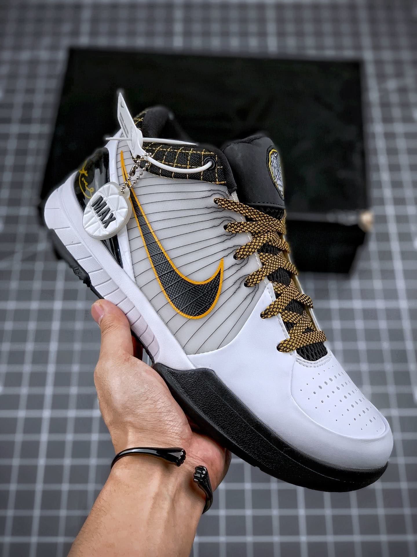 曼巴精神,永不落幕!zoom kobe 4 季后赛,致敬科比开箱测评!