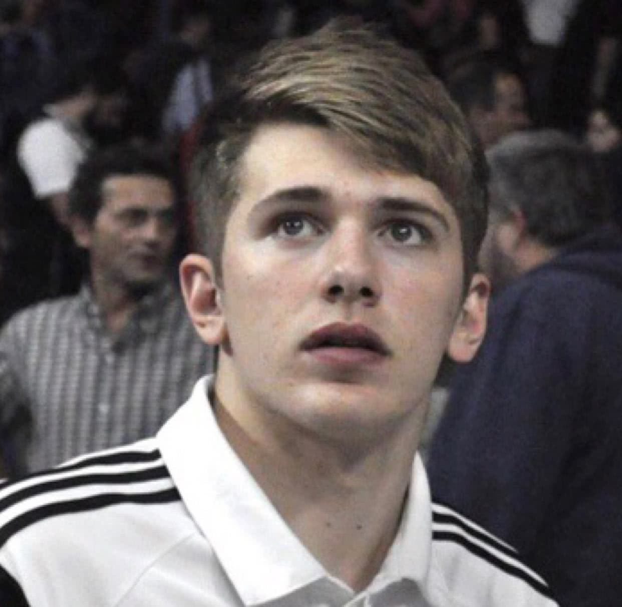 东契奇颜值a级马尔卡宁s级年轻的诺天王ss级他好吧