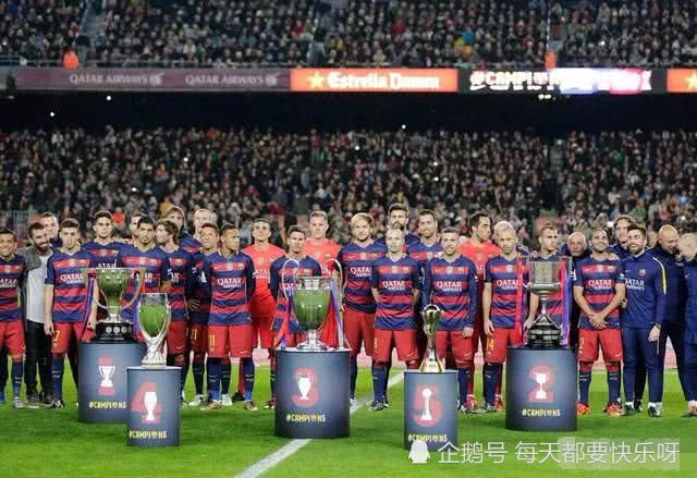 足球史上有几只六冠王球队巴萨在0809赛季取得六冠王战绩