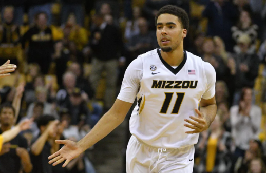 密苏里前锋琼泰-波特今日试训马刺,明日试训森林狼 企鹅体育新闻