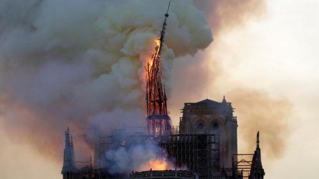 国首富、雷恩老板为重建巴黎圣母院捐款1亿欧