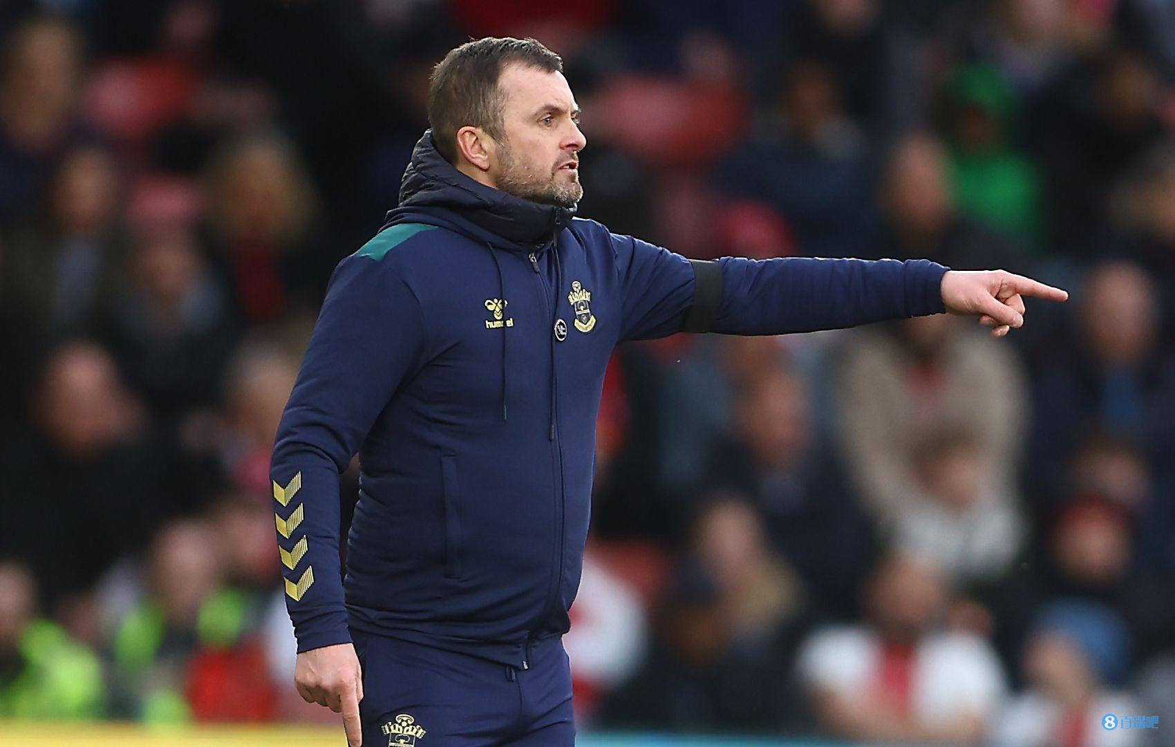 49岁前圣徒主帅内森-琼斯加盟低级别联赛球队,首秀贡献一次助攻