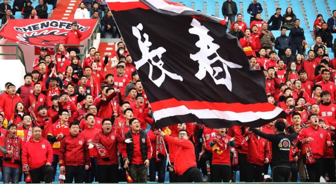 亚泰动新闻3月31日长春亚泰迎2024主场首秀赛季年卡线下12日上市买卡