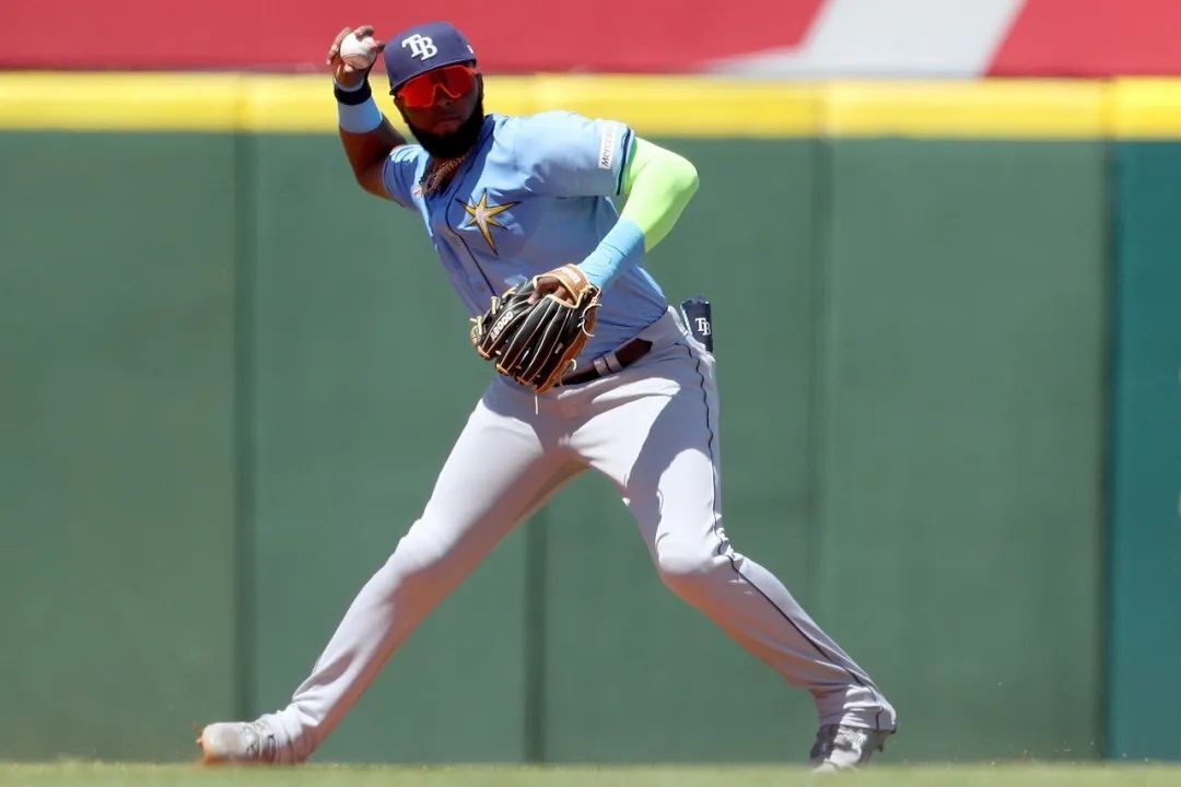 30天30队冲破迷雾还是继续不温不火不氪金的光芒新