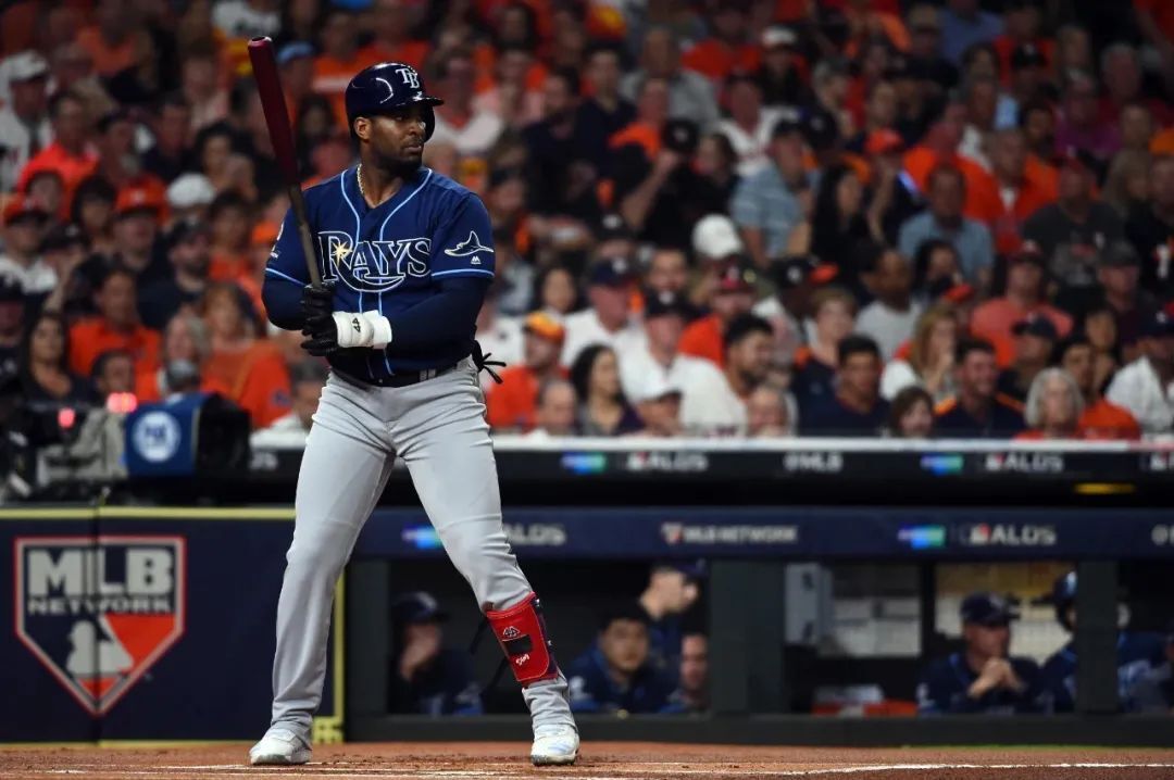 30天30队冲破迷雾还是继续不温不火不氪金的光芒新