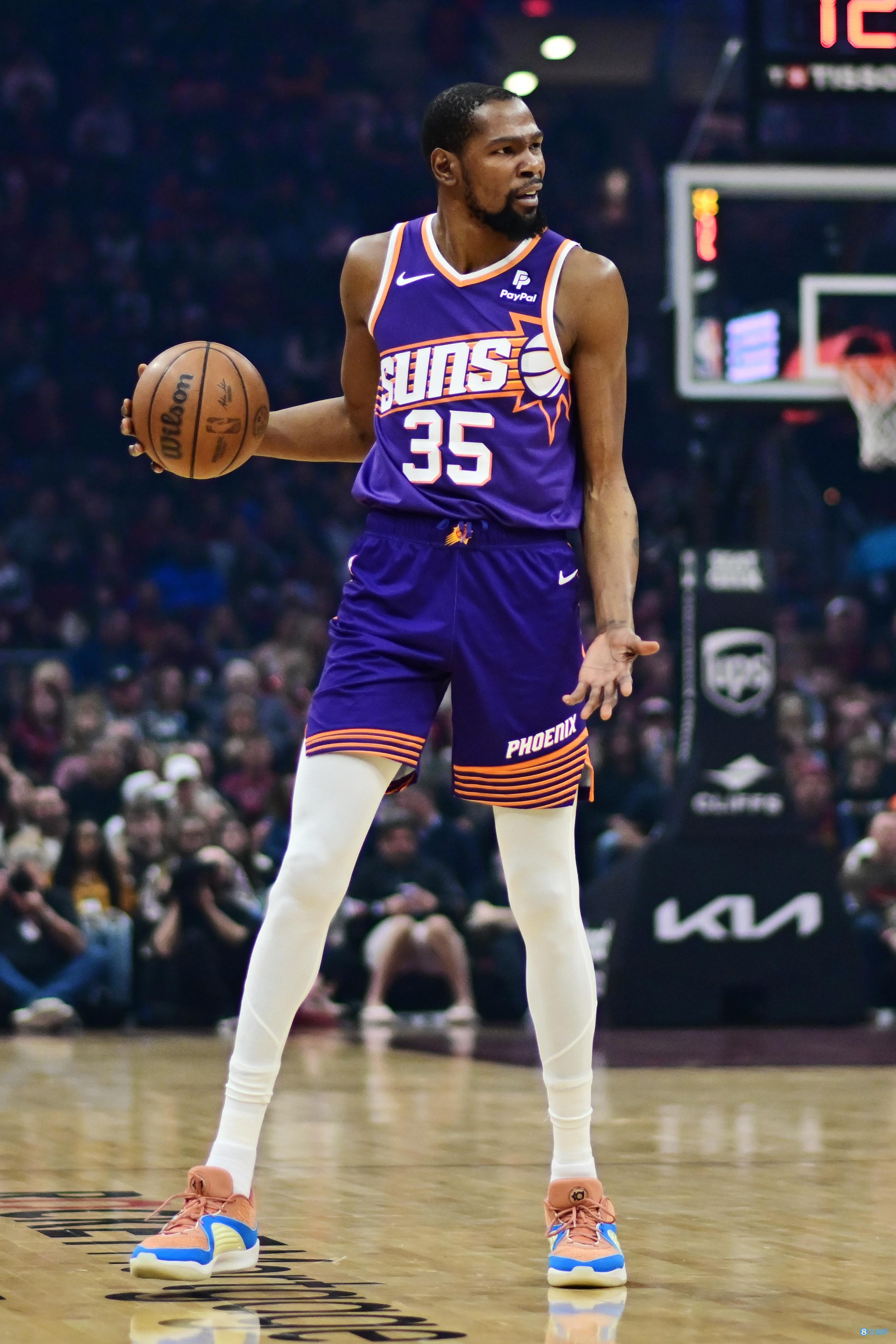 防守还可以!杜兰特送3盖帽 15中5拿19分4篮板