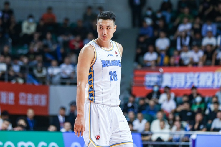 乔里欧翟晓川和朱彦西今晚缺阵基恩能否出战将在赛前决定