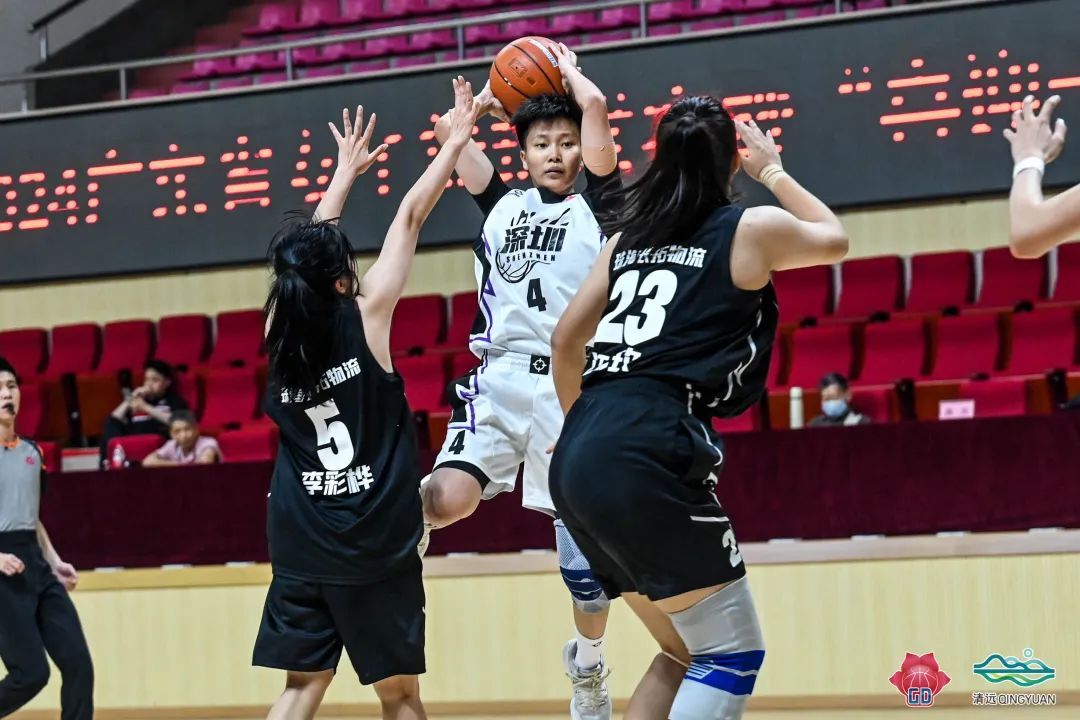 深圳15号周彤23分6篮板2助攻,珠海7号杨蕊20分7篮板3抢断.