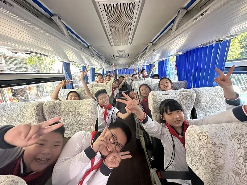 游泳进校园 | 强体促成长——上海市金鼎学校四年级"人人学游泳"课程