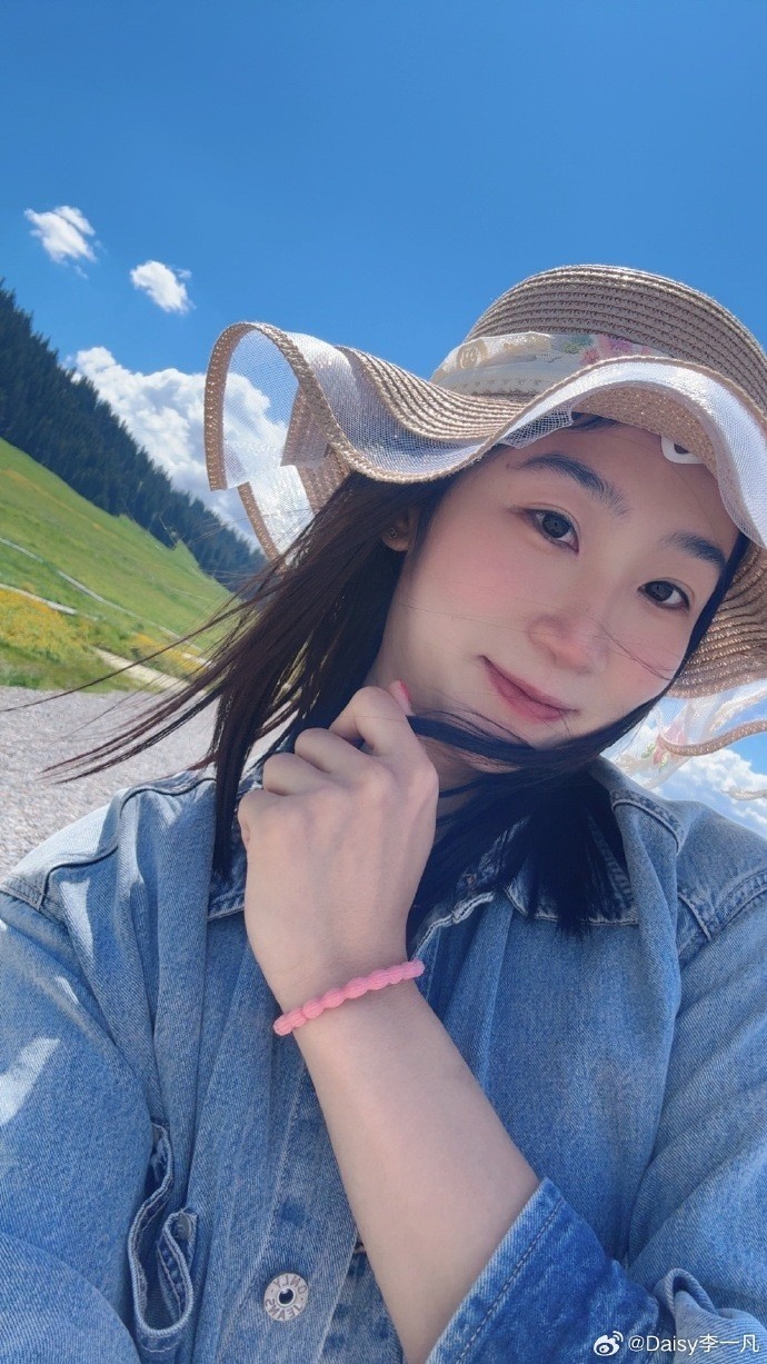 新疆女篮球员李一凡晒近照:可爱 乐观 明媚 有生命力