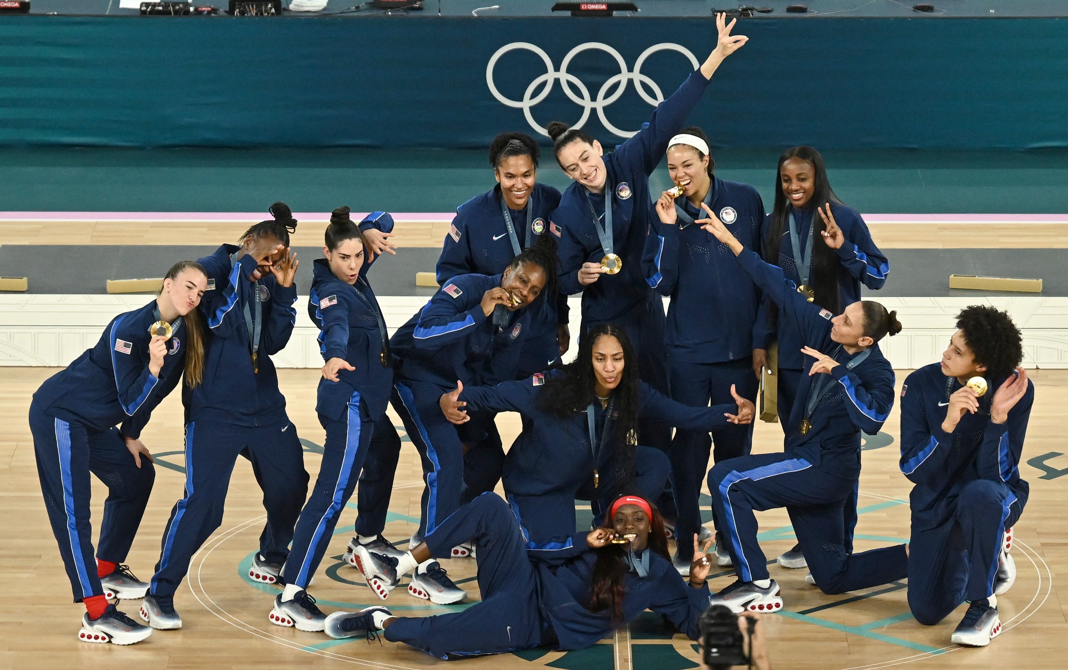 直播吧08月13日讯 2024年巴黎奥运会女篮决赛,美国以67-66险胜法国