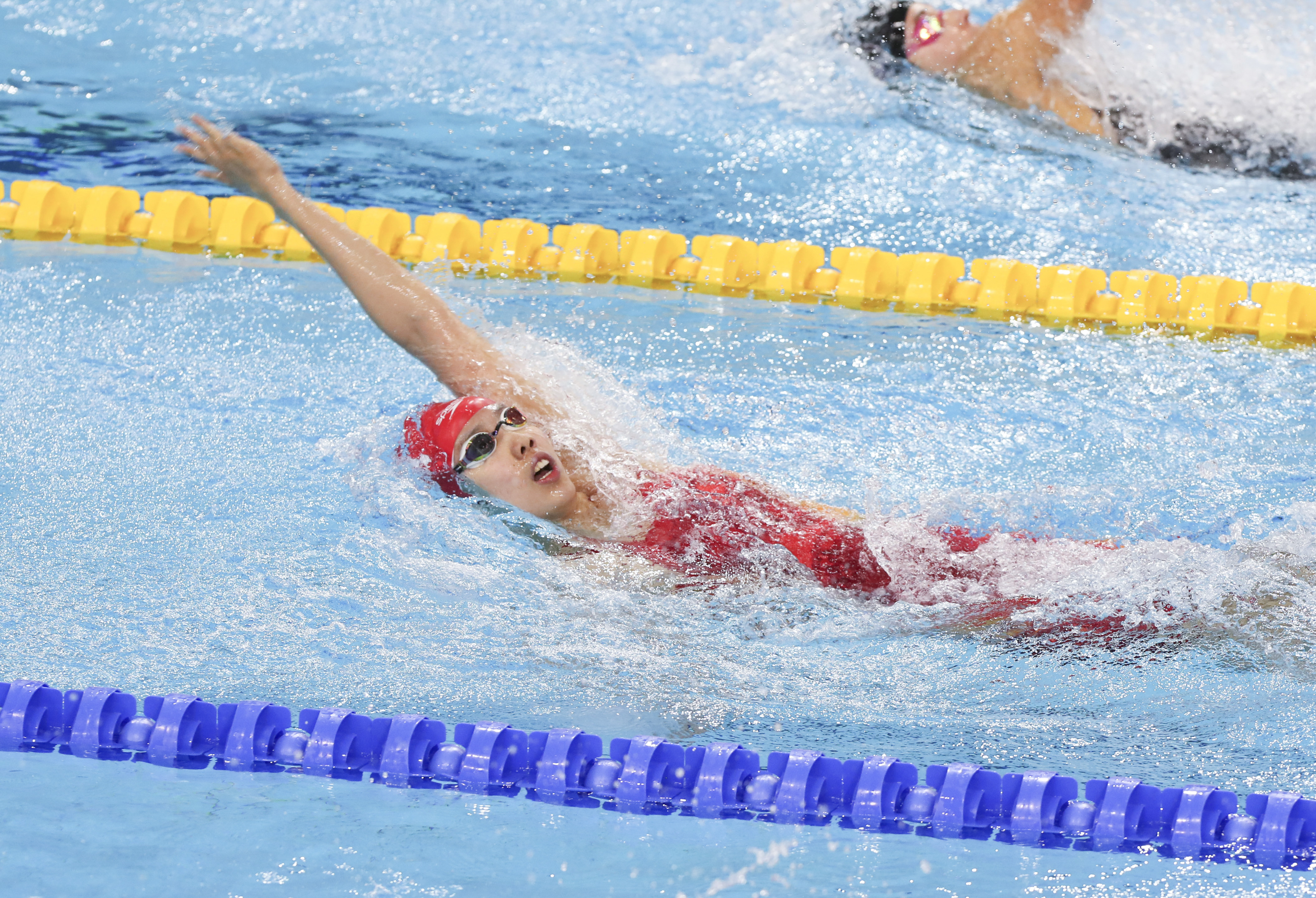 游泳世界杯彭旭玮获女子200米仰泳第五名