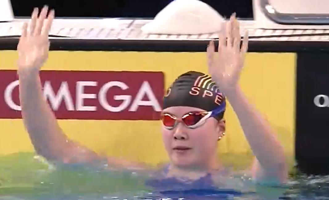 世界杯女子800米自由泳:汤慕涵刷新pb夺冠,中国选手包揽前三