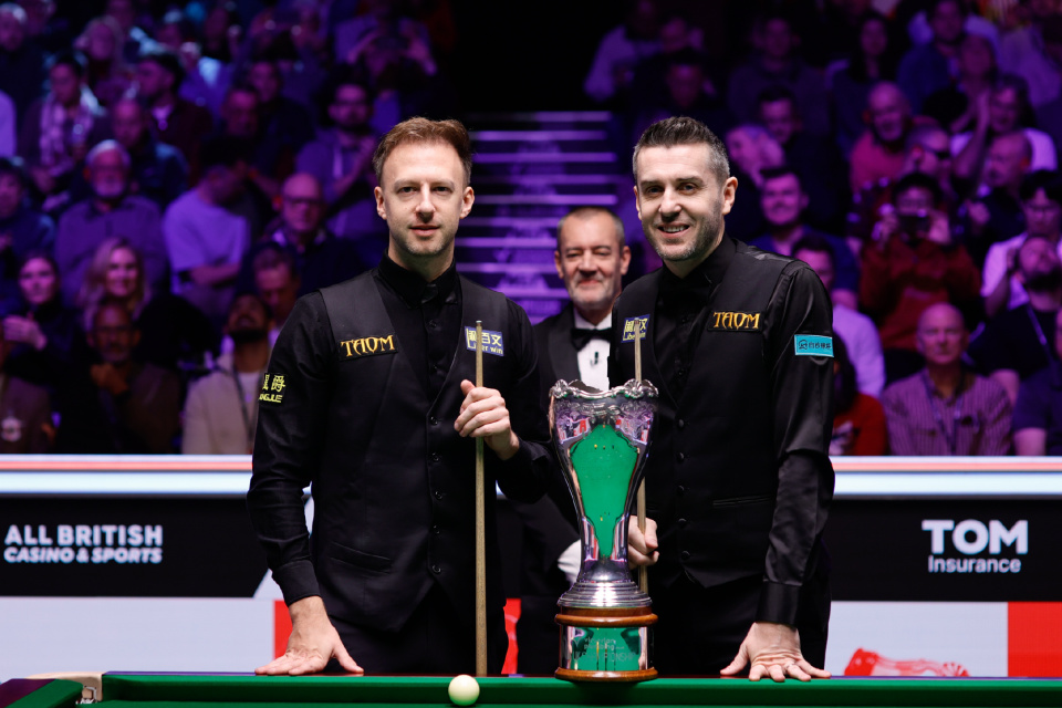 三大赛第三套大满贯！塞尔比10-8特鲁姆普,9年后再夺英锦赛冠军